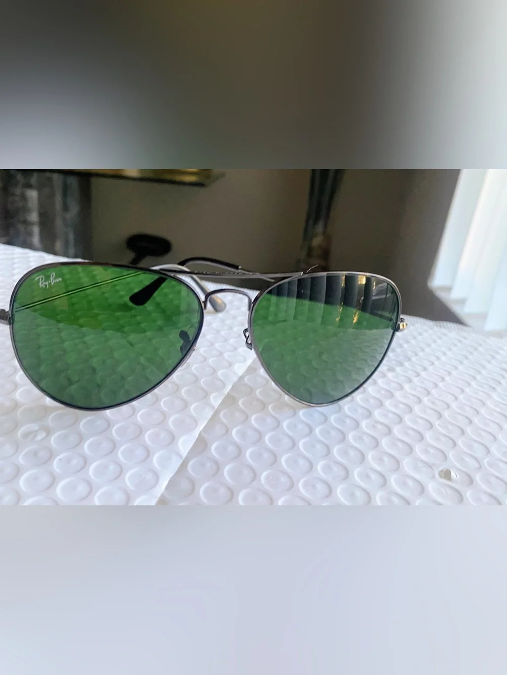 Ray-Ban Aviators Sunglasses RB3025 Gunmetal Frame with Gray Green Lenses